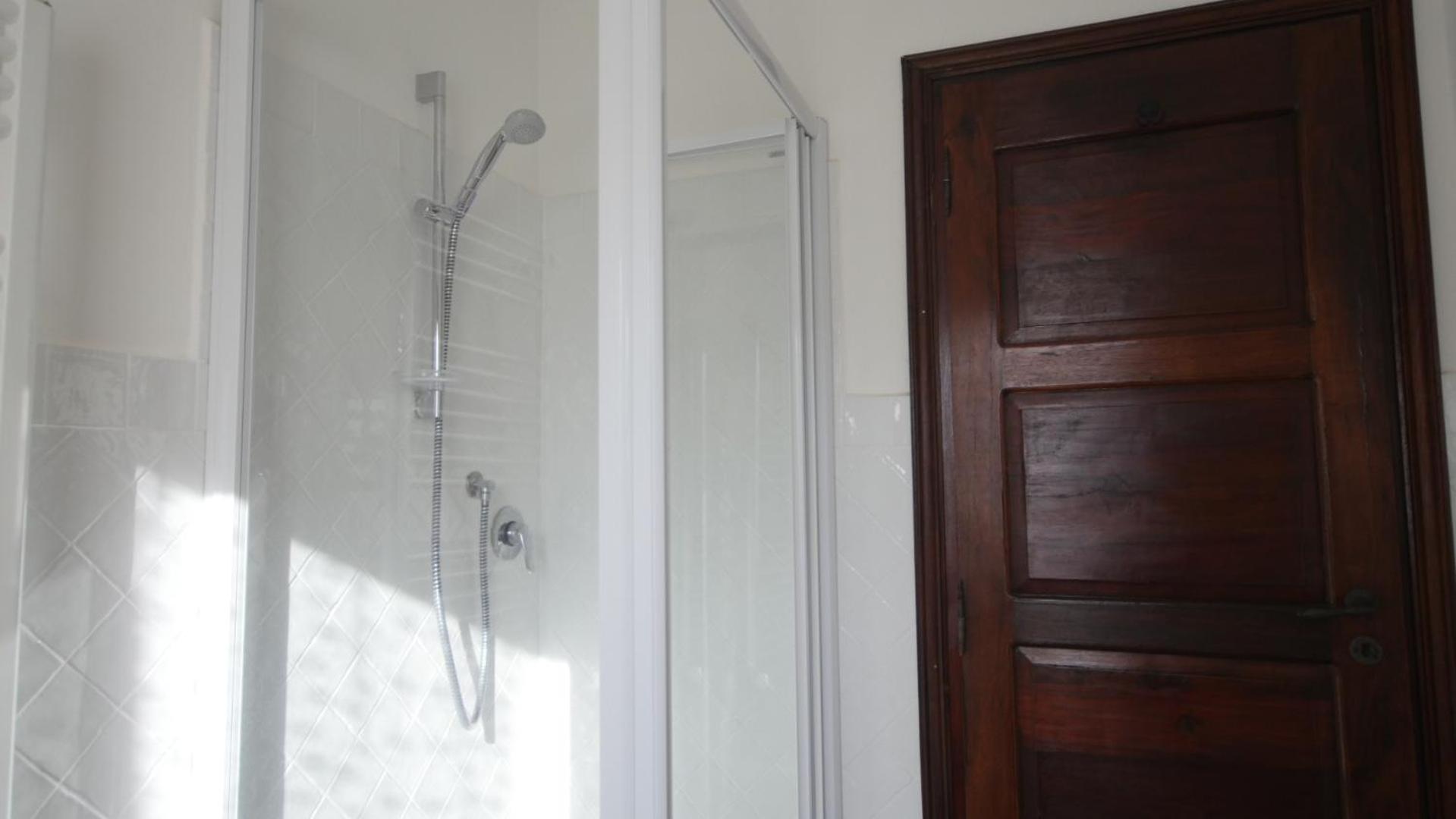 - Retreat Apartment